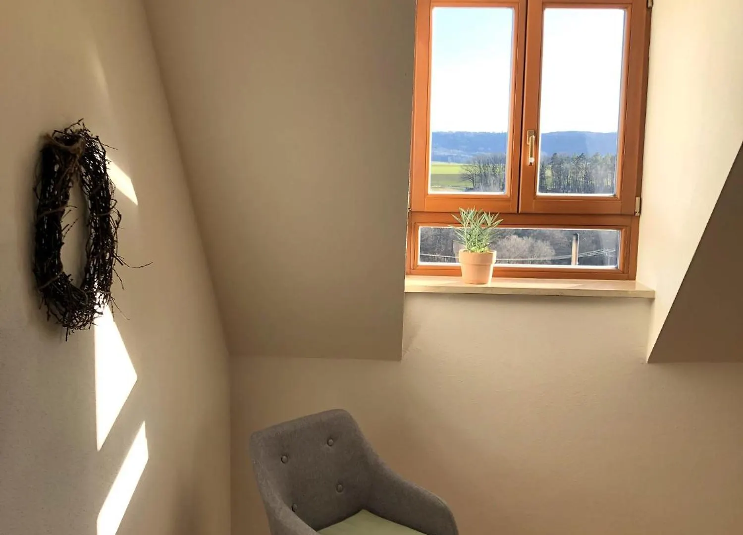 Ferienwohnung Weitblick - Urlaub In Der Natur Und Trotzdem Nah An Ausflugszielen Mainleus شقة
